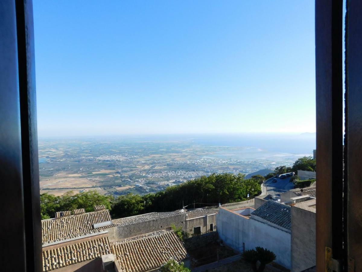 Appartamenti Liberty Erice Exterior foto