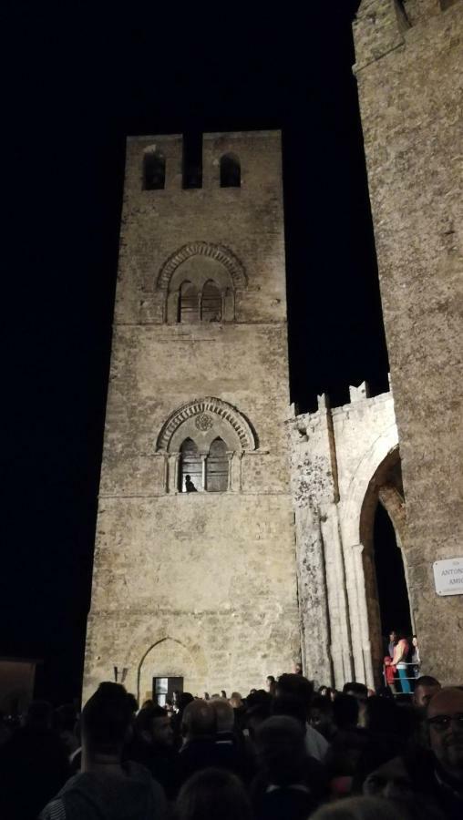 Appartamenti Liberty Erice Exterior foto