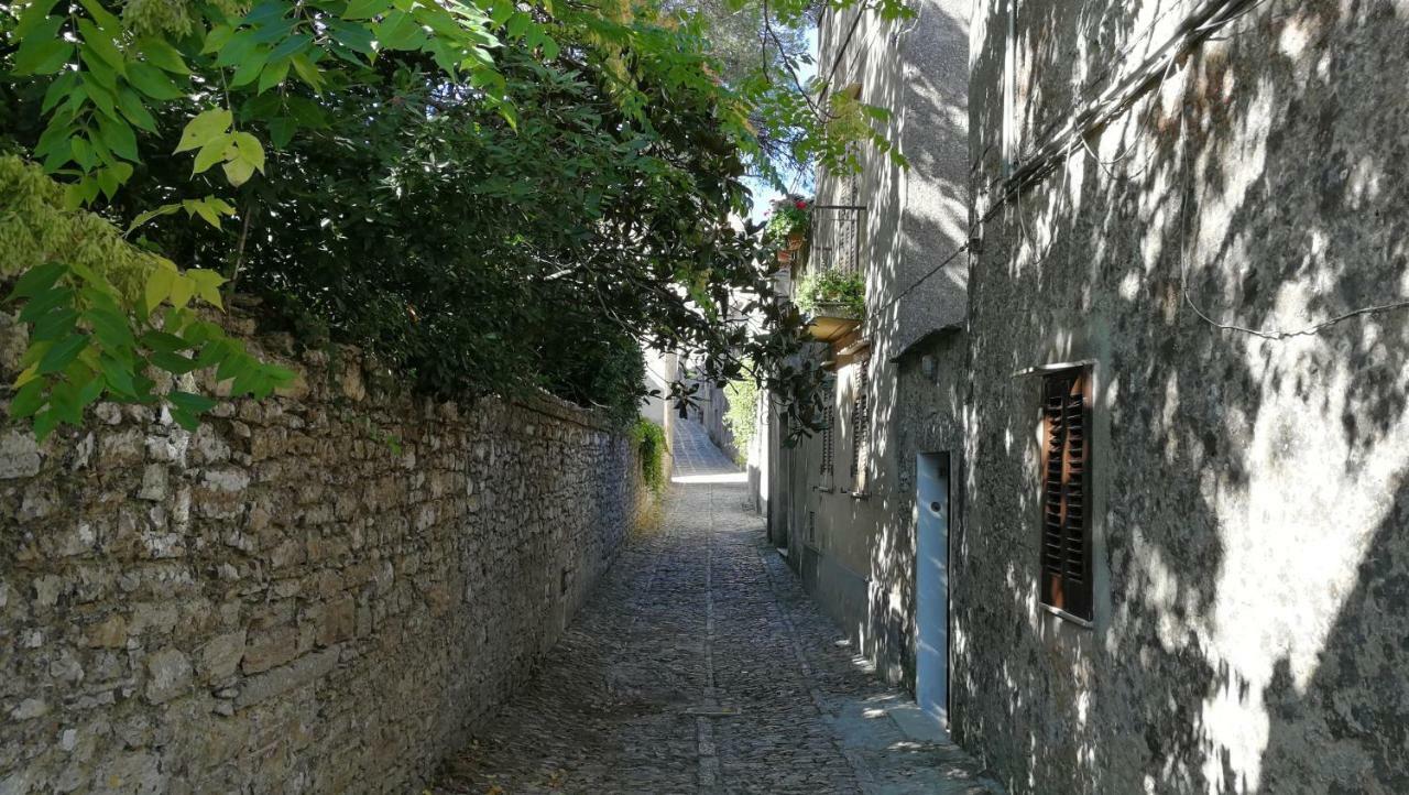 Appartamenti Liberty Erice Exterior foto